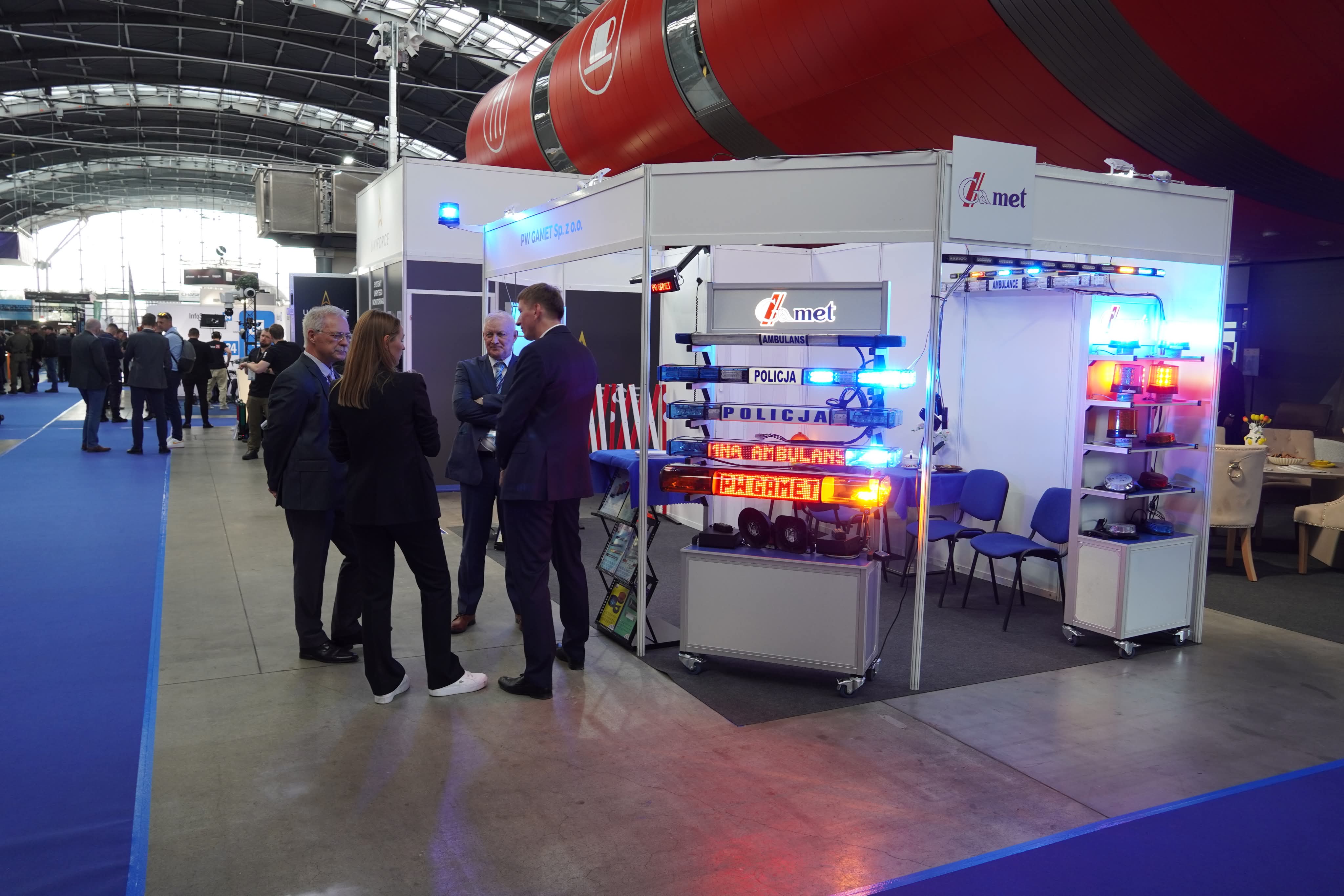 received 1511834510555652